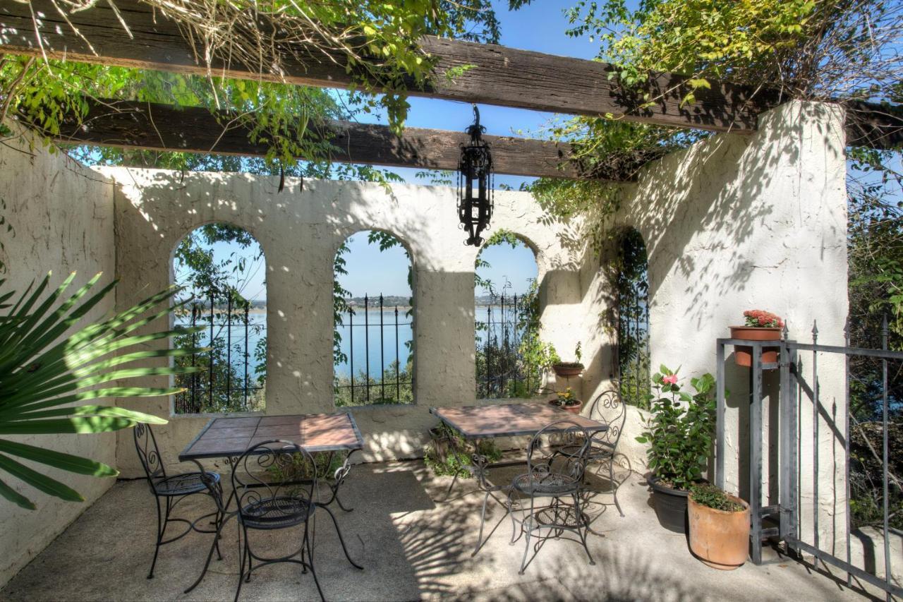 Lakehouse Bed And Breakfast Canyon Lake Exterior foto